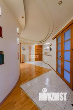 4-к квартира, вторичка, 169м2, 4/10 этаж