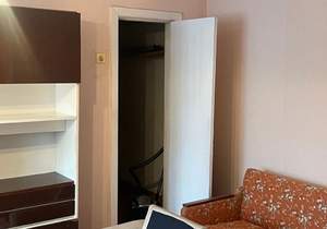 2-к квартира, вторичка, 42м2, 3/4 этаж