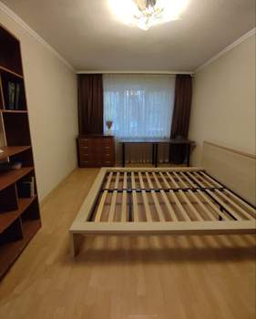 3-к квартира, вторичка, 61м2, 1/5 этаж