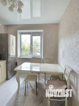 4-к квартира, вторичка, 82м2, 2/10 этаж