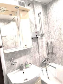 3-к квартира, вторичка, 67м2, 9/9 этаж