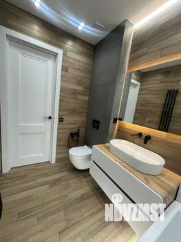 2-к квартира, вторичка, 66м2, 11/17 этаж