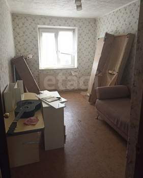 4-к квартира, вторичка, 82м2, 10/10 этаж