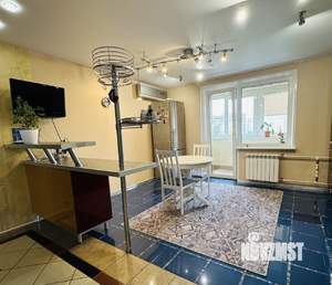 4-к квартира, вторичка, 123м2, 6/10 этаж