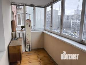 4-к квартира, вторичка, 143м2, 4/8 этаж
