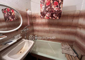 2-к квартира, вторичка, 55м2, 5/5 этаж