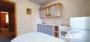 2-к квартира, вторичка, 54м2, 1/10 этаж