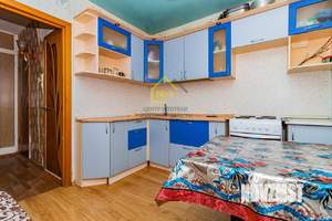 2-к квартира, вторичка, 50м2, 1/9 этаж