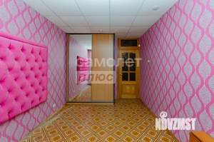 3-к квартира, вторичка, 60м2, 2/10 этаж