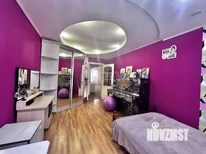 4-к квартира, вторичка, 117м2, 2/10 этаж