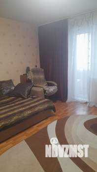 3-к квартира, вторичка, 74м2, 1/10 этаж