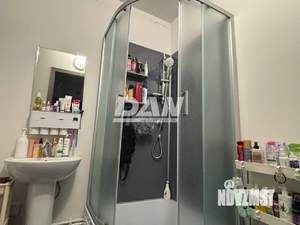 1-к квартира, вторичка, 42м2, 1/10 этаж