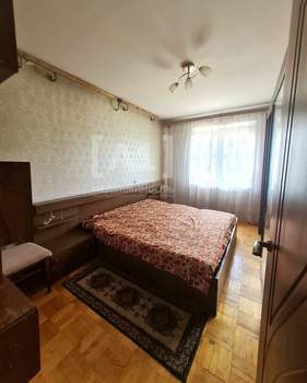 3-к квартира, вторичка, 64м2, 1/9 этаж