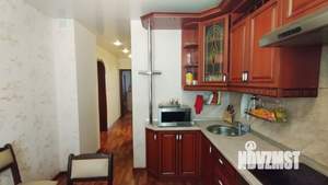 4-к квартира, вторичка, 81м2, 4/10 этаж