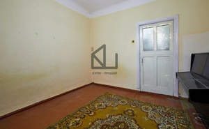 2-к квартира, вторичка, 52м2, 1/2 этаж