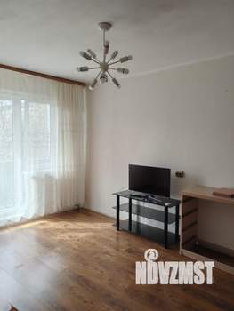 2-к квартира, вторичка, 44м2, 3/5 этаж