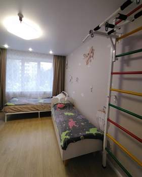4-к квартира, вторичка, 76м2, 2/9 этаж