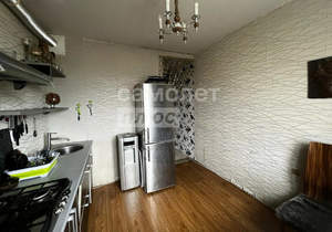 2-к квартира, вторичка, 52м2, 10/10 этаж