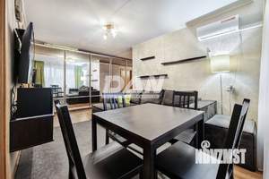 4-к квартира, вторичка, 63м2, 5/5 этаж