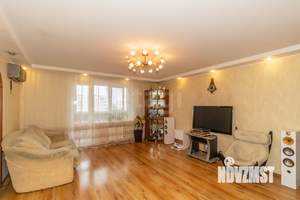 3-к квартира, вторичка, 106м2, 7/10 этаж