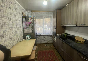 3-к квартира, вторичка, 65м2, 1/9 этаж