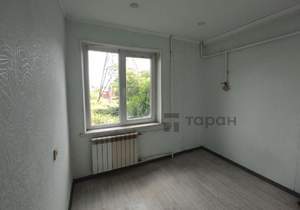 2-к квартира, вторичка, 37м2, 1/5 этаж