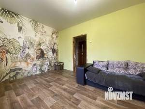 3-к квартира, вторичка, 60м2, 2/2 этаж