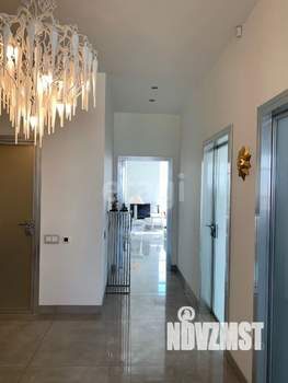 2-к квартира, вторичка, 126м2, 7/16 этаж