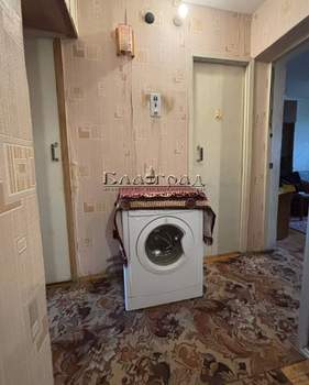 3-к квартира, вторичка, 61м2, 6/9 этаж