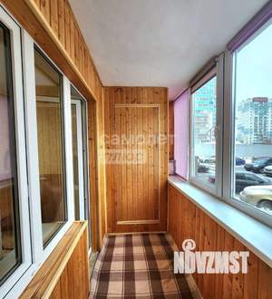 2-к квартира, вторичка, 62м2, 1/10 этаж