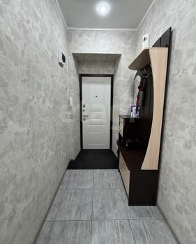 1-к квартира, вторичка, 42м2, 1/4 этаж