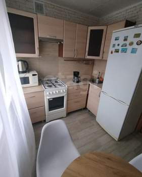 3-к квартира, вторичка, 56м2, 4/5 этаж