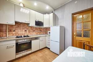 3-к квартира, вторичка, 79м2, 2/5 этаж