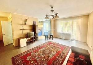 2-к квартира, вторичка, 47м2, 3/5 этаж