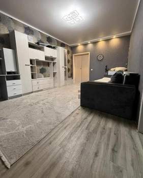 3-к квартира, вторичка, 71м2, 1/3 этаж