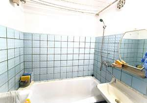 2-к квартира, вторичка, 50м2, 1/9 этаж
