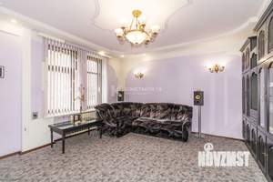 4-к квартира, вторичка, 103м2, 4/5 этаж