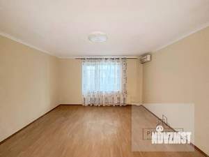 2-к квартира, вторичка, 54м2, 1/10 этаж