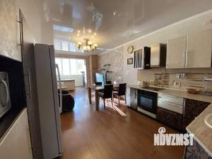 4-к квартира, вторичка, 106м2, 4/17 этаж