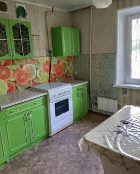 2-к квартира, вторичка, 54м2, 1/9 этаж