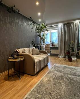 2-к квартира, вторичка, 56м2, 9/9 этаж