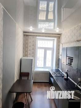 2-к квартира, вторичка, 56м2, 1/3 этаж