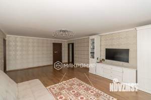 3-к квартира, вторичка, 96м2, 1/10 этаж