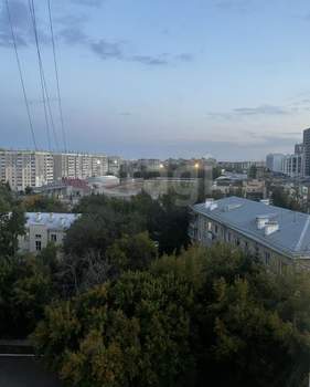 2-к квартира, вторичка, 61м2, 8/10 этаж