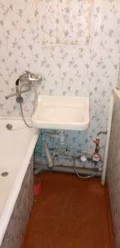 2-к квартира, вторичка, 49м2, 1/9 этаж