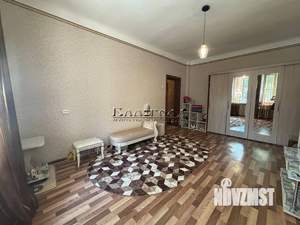 2-к квартира, вторичка, 54м2, 1/2 этаж