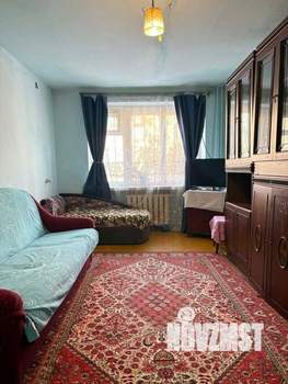 3-к квартира, вторичка, 68м2, 1/2 этаж