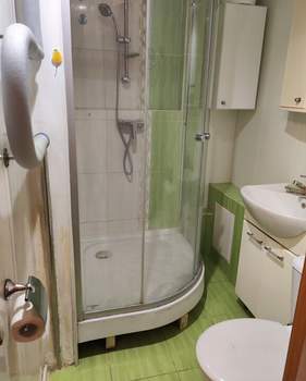2-к квартира, вторичка, 43м2, 1/5 этаж