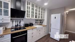 2-к квартира, вторичка, 74м2, 1/10 этаж