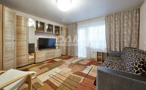 3-к квартира, вторичка, 71м2, 1/10 этаж